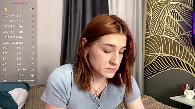 EwaDerobertis online show from June 19, 2:31 pm