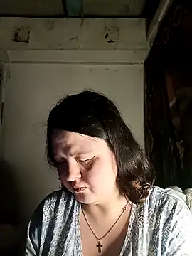 Linochka5012 online show from May 8, 7:38 pm