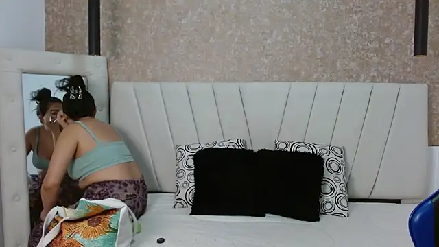 AliceSmity   online show from August 6, 11:39 am