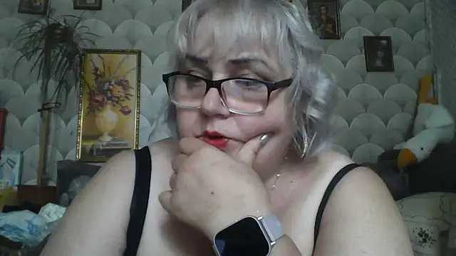MarinaFarina53 online show from July 15, 1:49 pm