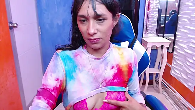 paulina dg1 online show from May 21, 7:01 pm