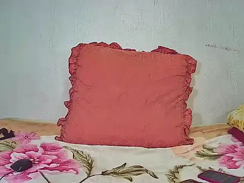 ThickPreshh online show from June 9, 7:57 pm