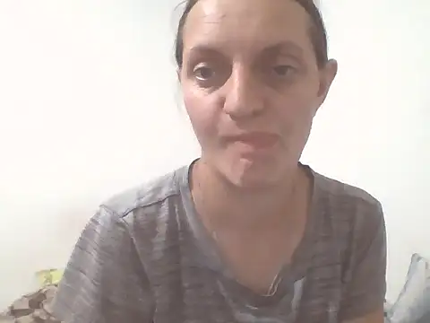 Kimmy Webb online show from July 11, 8:31 pm