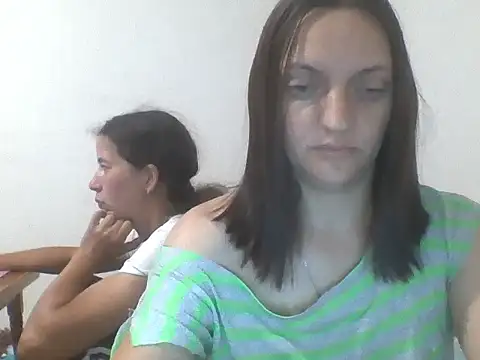 Kimmy Webb online show from July 6, 6:21 pm
