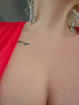 MILFBARBY online show from April 11, 7:25 am