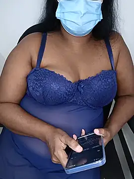 Xbees CT online show from July 1, 6:13 am