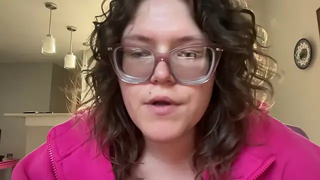 cozyqt94 online show from May 15, 11:29 pm