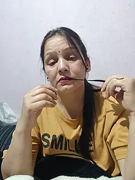 simmy14321 online show from June 12, 4:48 pm