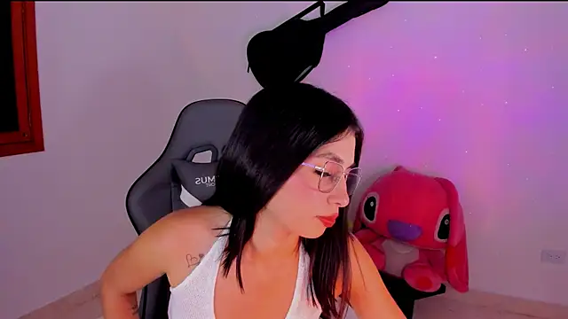 Scarleth Ferrec online show from June 5, 12:58 am