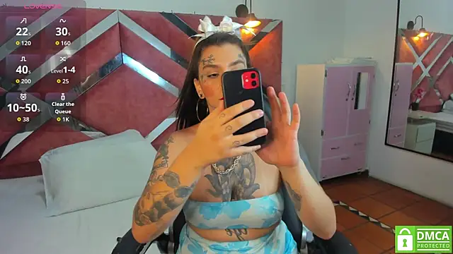 MiaInk  online show from May 28, 7:34 pm
