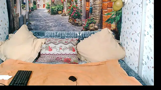 ebonymeera online show from July 7, 9:02 am
