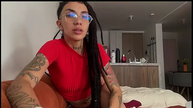 niah 11 online show from May 21, 9:57 pm