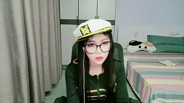 xiaoxiaoyu030 online show from May 30, 11:41 am
