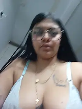 luxuryluna online show from July 10, 1:17 am