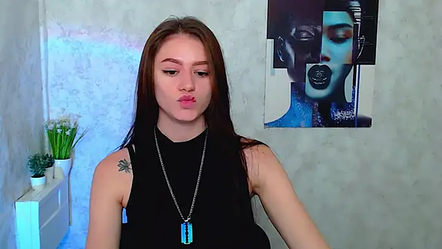 AprillXoxo online show from June 6, 8:26 pm