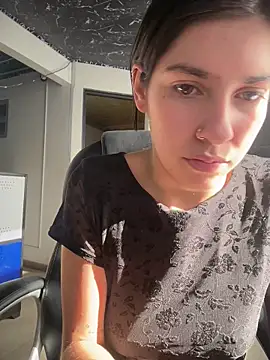 Stefany LS online show from July 11, 1:00 pm