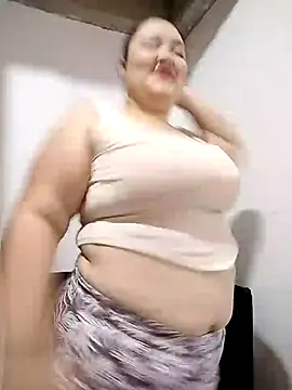 Lily vanilla online show from June 2, 5:47 pm