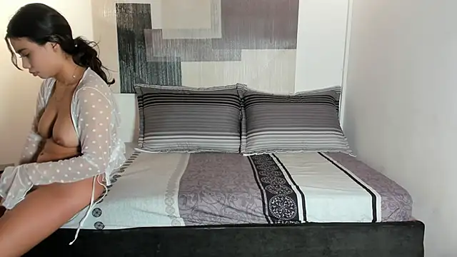 celesteythiago online show from June 4, 3:23 am