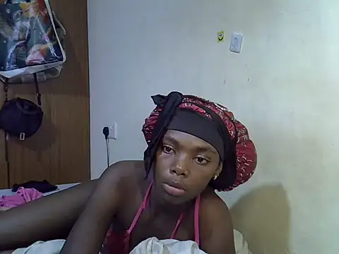 cute tamara09 online show from July 15, 6:45 pm