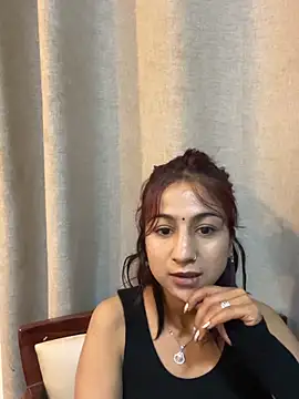 Juliywant online show from May 17, 3:33 pm