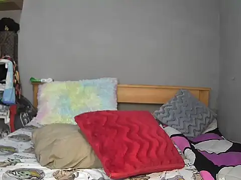 petite diofa online show from July 15, 11:04 am