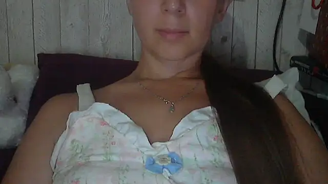 Bella--White online show from June 27, 5:19 pm