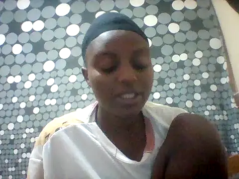 liligal online show from July 16, 5:01 am