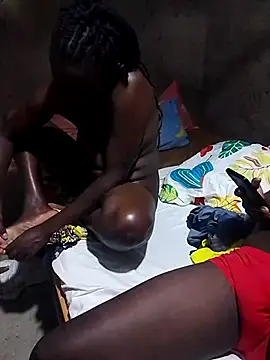 Lawal-Briana online show from June 1, 6:42 pm