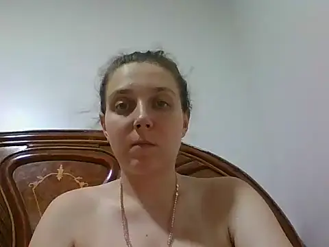 Loulou fck online show from July 17, 6:44 pm