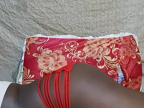sweet5759 online show from July 13, 10:10 pm