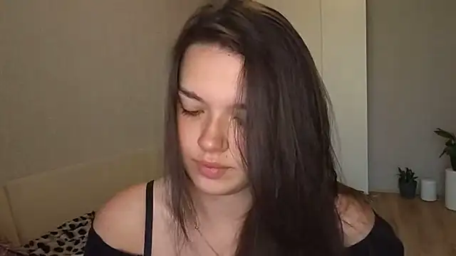 Vicki queen online show from June 25, 5:07 am