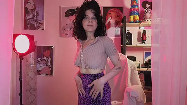 LuluKissmi online show from May 31, 6:09 pm