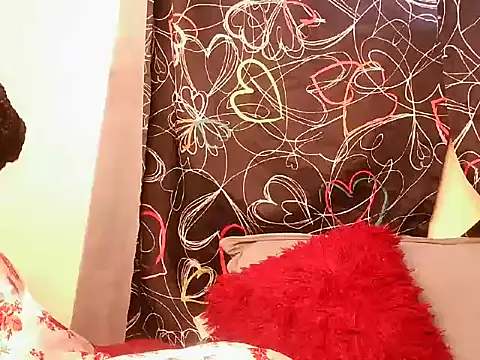 mesh cutie online show from May 31, 12:00 pm
