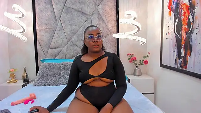 ZoeBrowns online show from June 1, 11:56 am