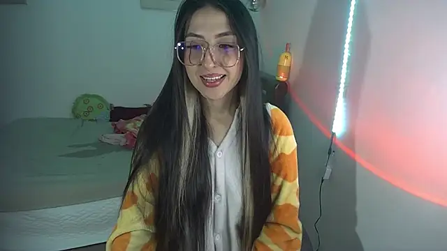 Frida nymph online show from June 28, 9:38 am