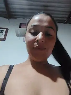 jessamondd online show from June 5, 3:21 am