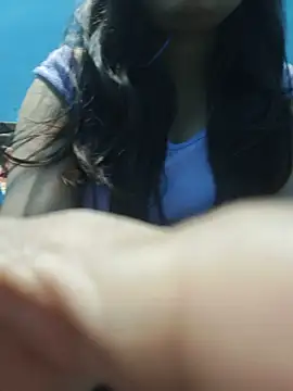 Raginilove online show from June 1, 4:30 pm