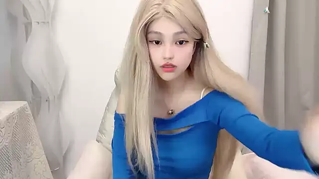 jiangjiang2005 online show from June 21, 6:56 pm