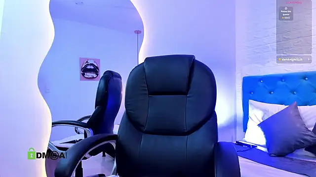 zairawatson online show from July 14, 2:49 am