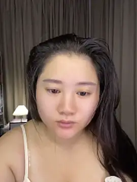 Luckysisi-s online show from June 2, 3:02 pm