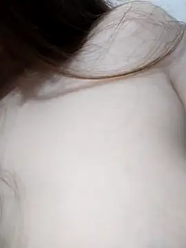 YoenLyy online show from July 16, 3:44 am