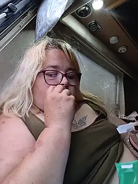 Pippasweets online show from June 12, 7:44 pm