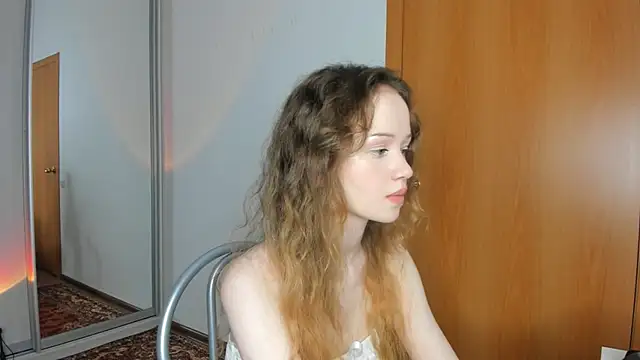 babymolly2 online show from July 14, 6:12 pm