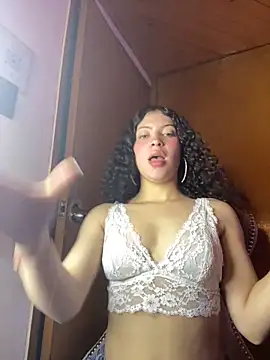 Juliana pink18 online show from June 18, 4:47 am