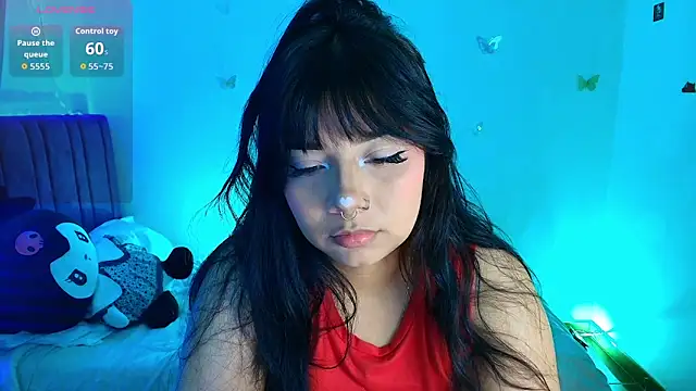 sophierussel online show from July 1, 2:55 am