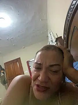 rosanna78322 online show from July 18, 12:47 am