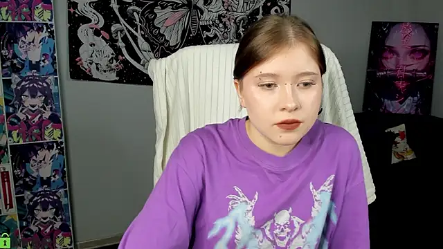 Kylie-Voss online show from July 12, 3:07 am