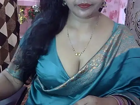 PRIYANKA 023 online show from June 1, 4:03 am