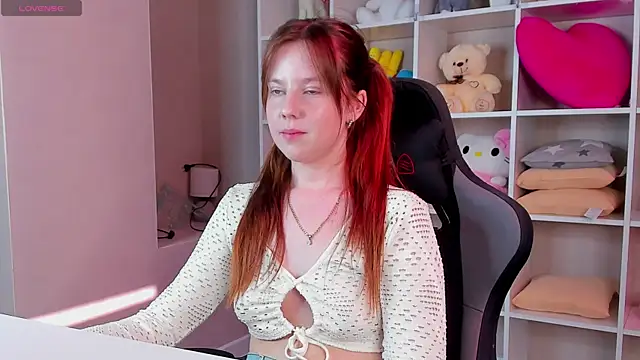 Violeta Paul online show from June 26, 9:32 am