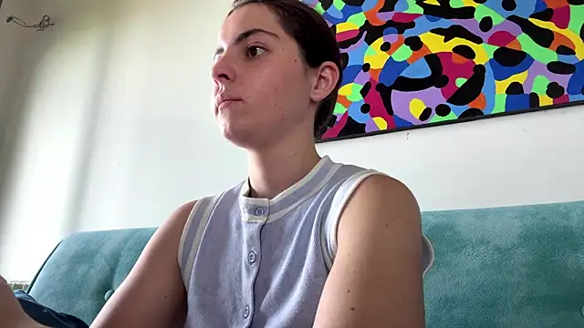 MarisaKomar online show from June 19, 9:24 am